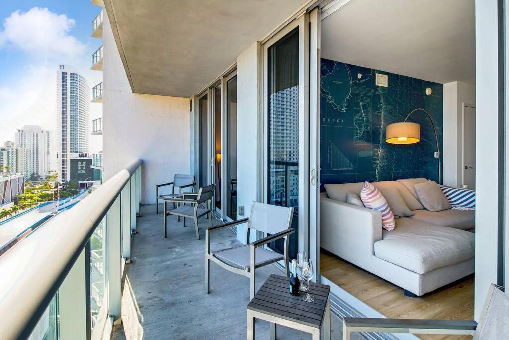 2BR 2Bth Hallandale Beach Miami Ft Lauderdale FL Bagian luar foto