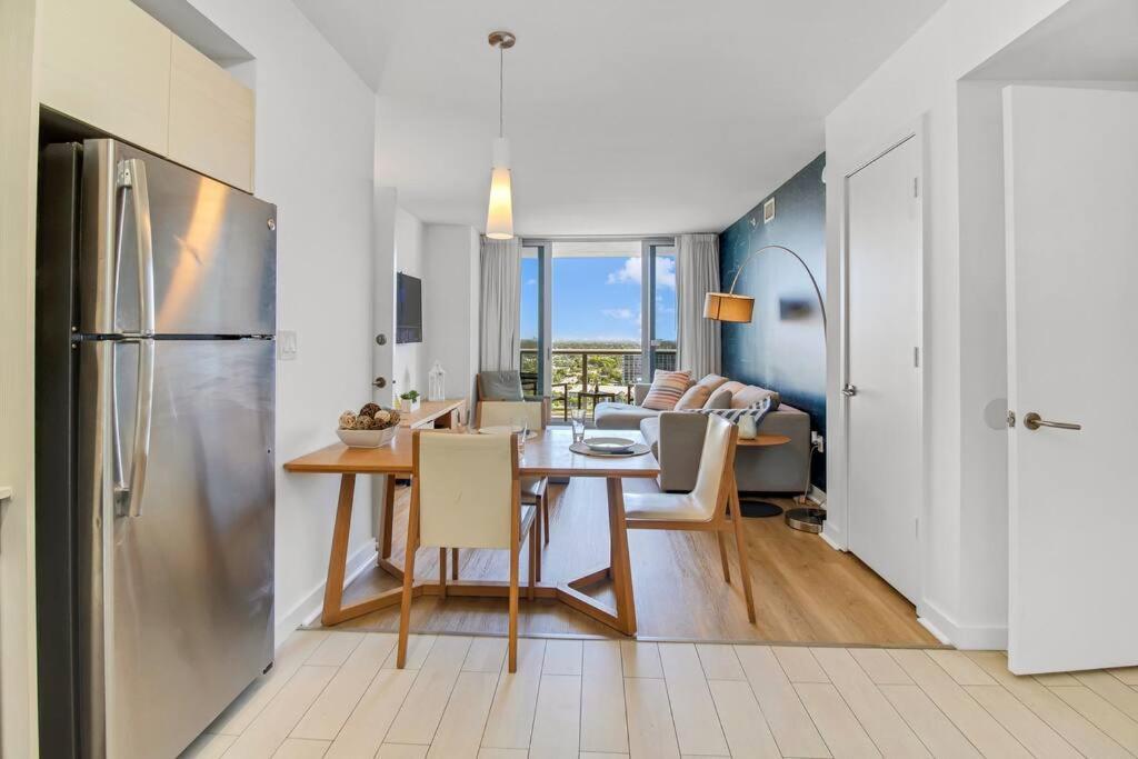 2BR 2Bth Hallandale Beach Miami Ft Lauderdale FL Bagian luar foto