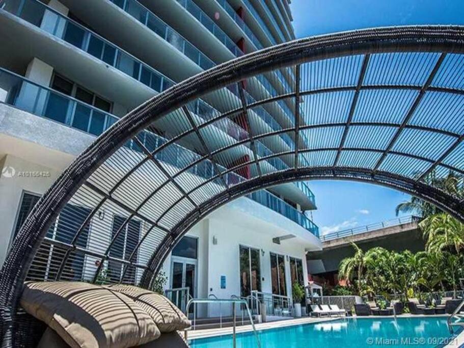 2BR 2Bth Hallandale Beach Miami Ft Lauderdale FL Bagian luar foto